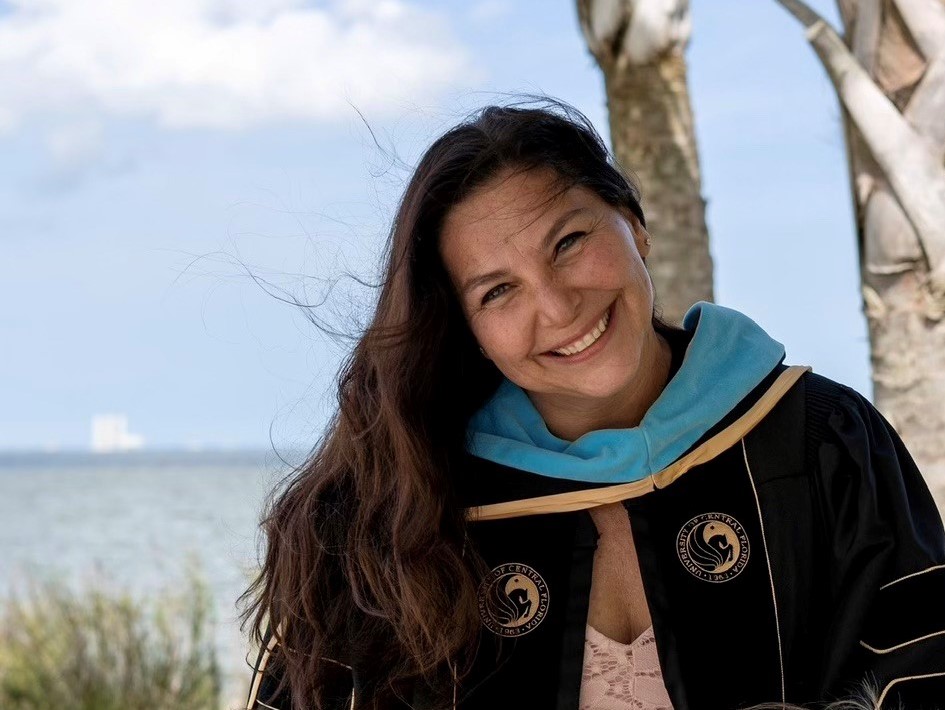 Dr. Marci Clark