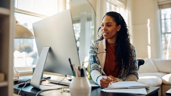 Getty Image: What Is a Professional Studies Degree?