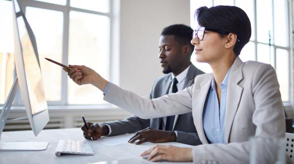 what is a computer systems analyst