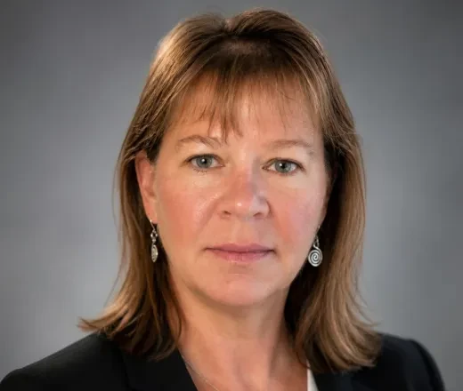UAGC Alum Kate Knudsen Sees the World Through Science