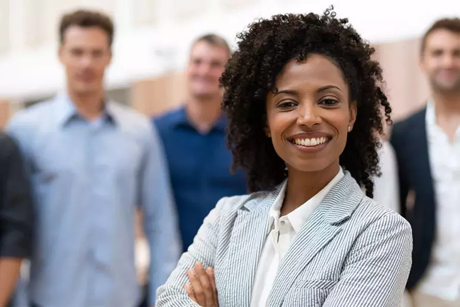 Lady in front of a team