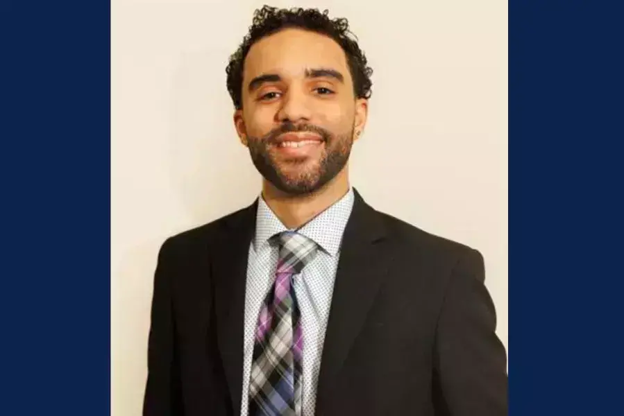 UAGC alum DaVron Dean