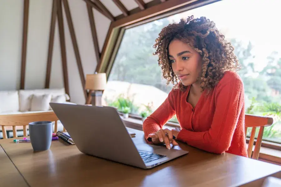 Going Back to School at 30+: Your Complete Guide to Adult Learner Success Online