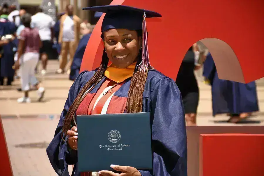 UAGC grad