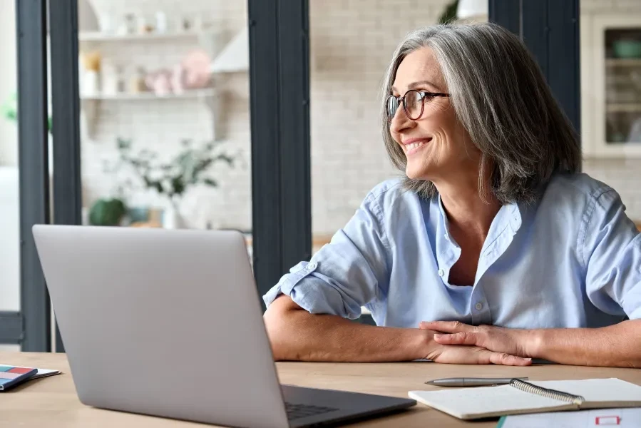 how to become a college dean