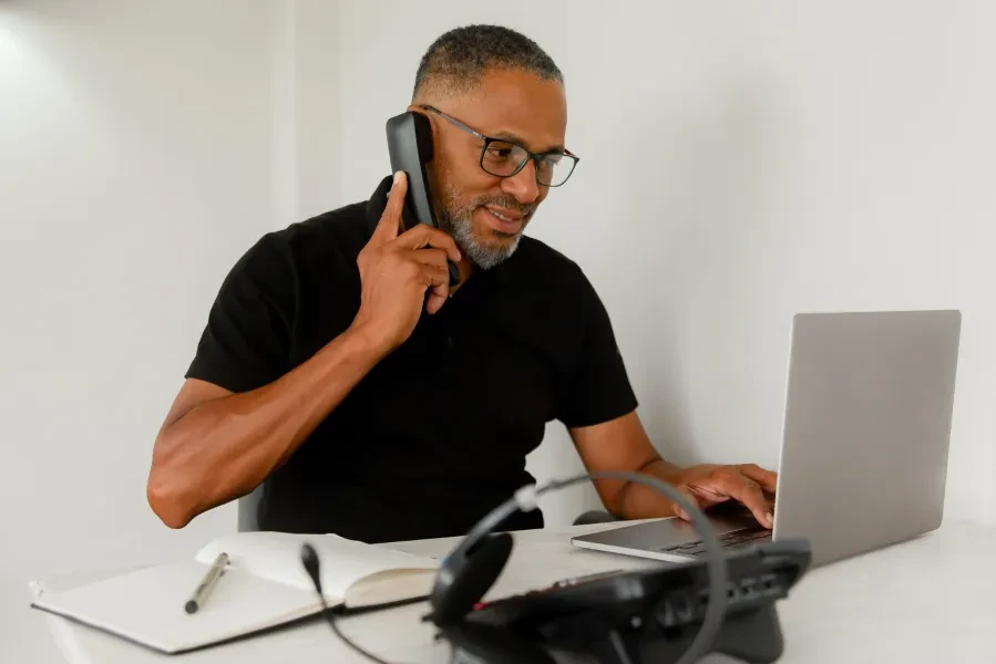 what is a public relations specialist?