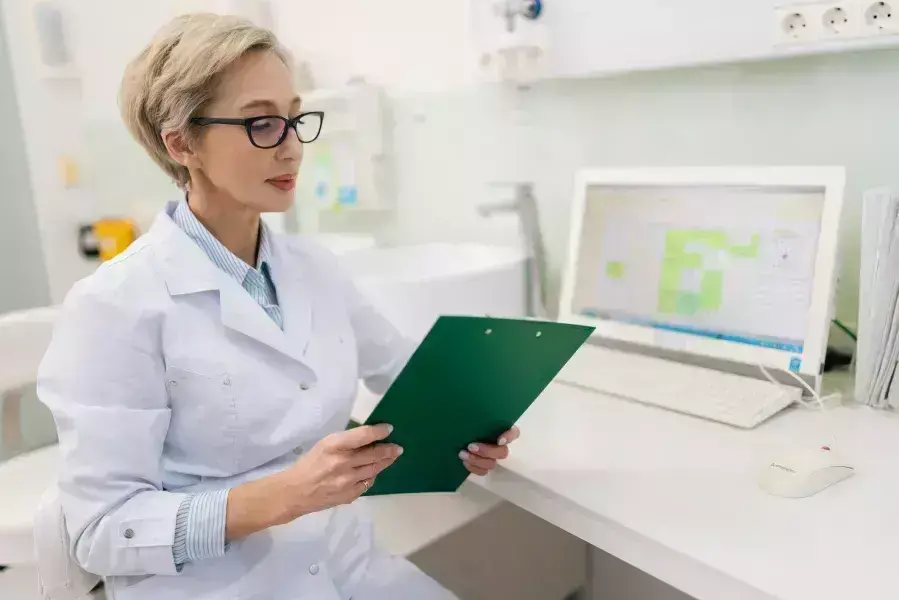what is a clinical documentation improvement specialist