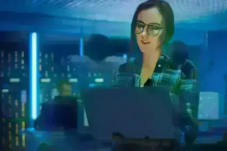 Tech lady on laptop