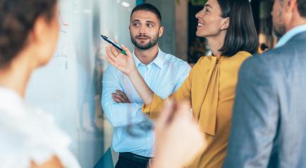 Business Economics vs. Business Administration: Which Degree is Right for You?